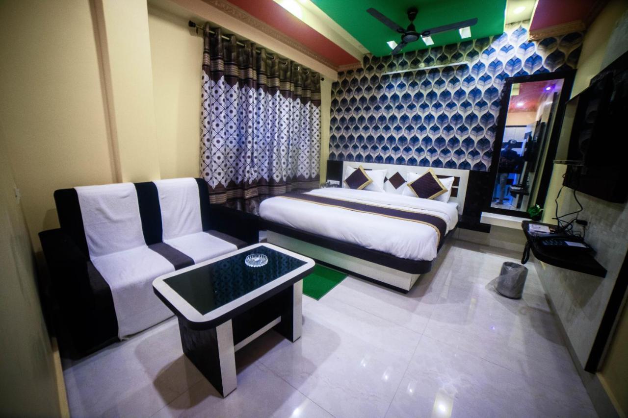 Tirupati Lodge Njp Shiliguri Exterior foto