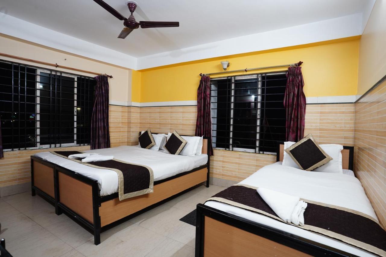 Tirupati Lodge Njp Shiliguri Exterior foto