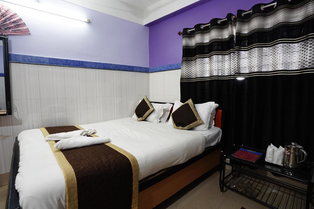 Tirupati Lodge Njp Shiliguri Exterior foto