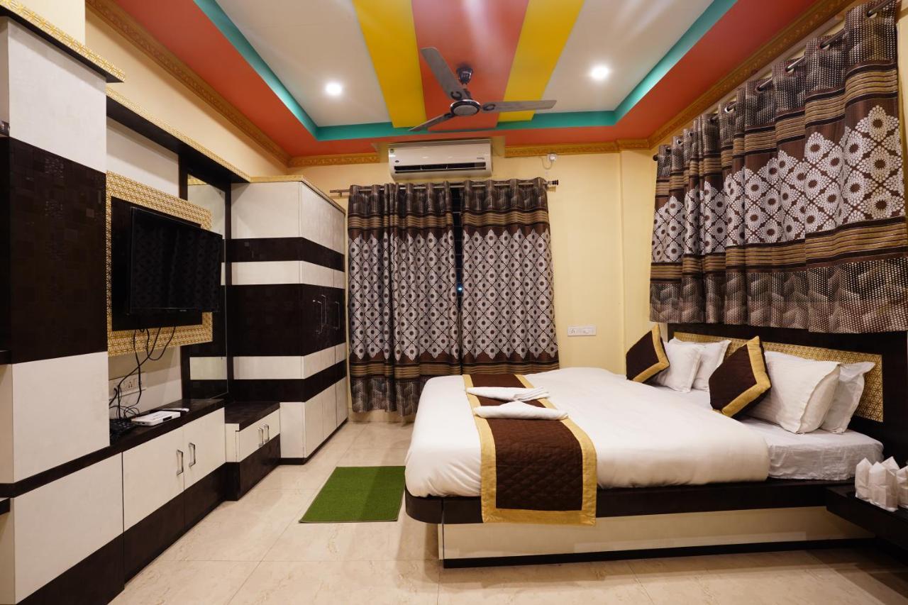 Tirupati Lodge Njp Shiliguri Exterior foto