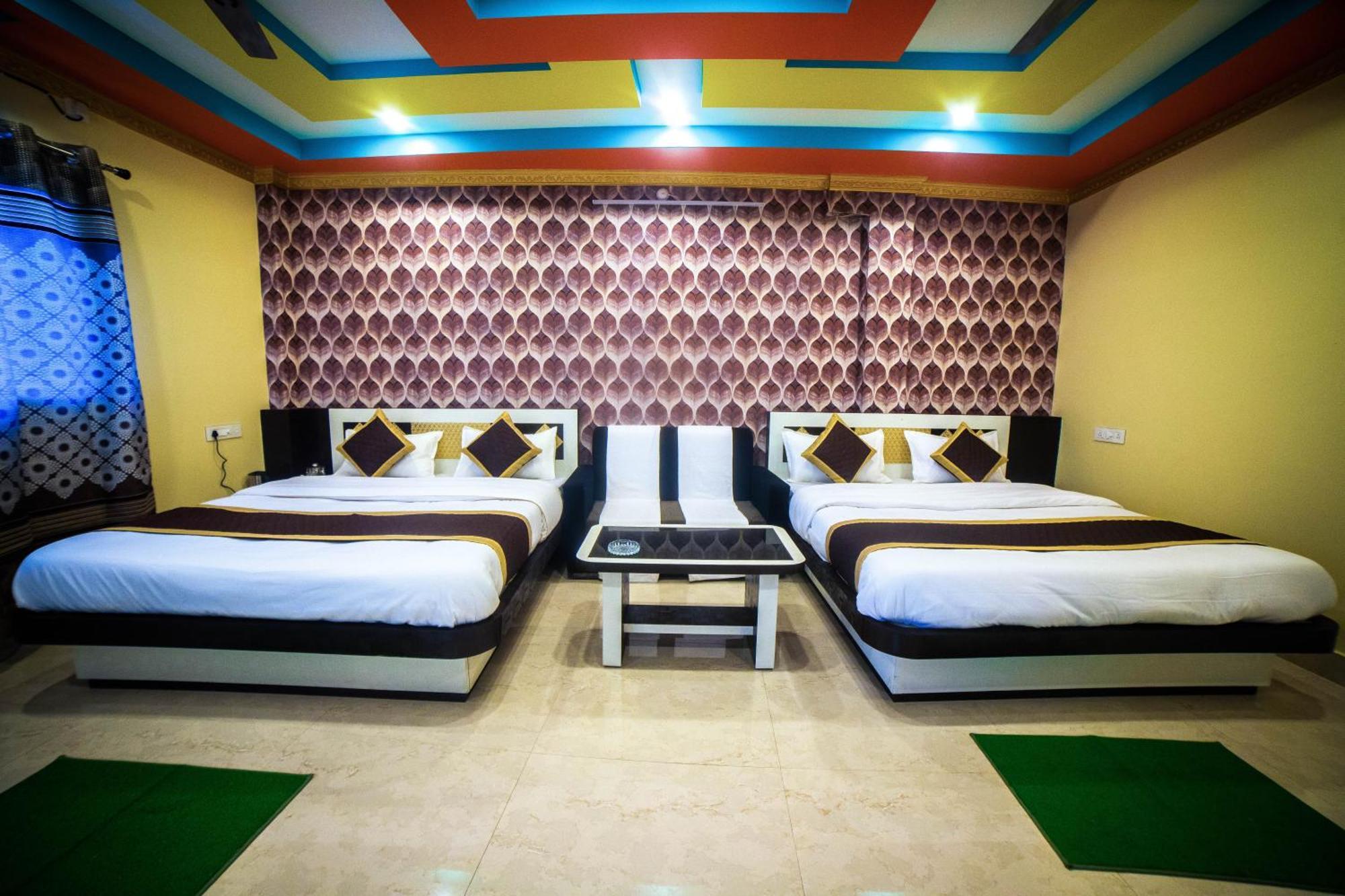 Tirupati Lodge Njp Shiliguri Zimmer foto