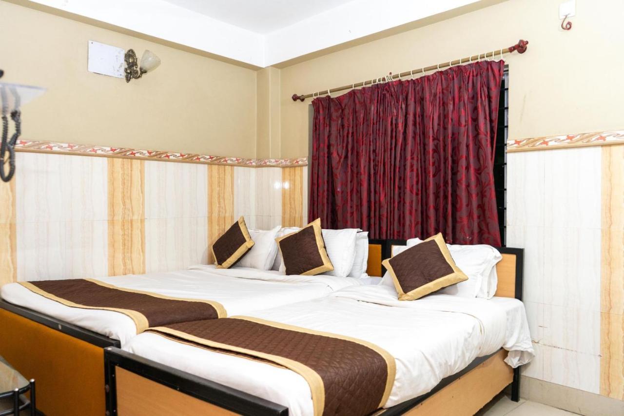 Tirupati Lodge Njp Shiliguri Exterior foto